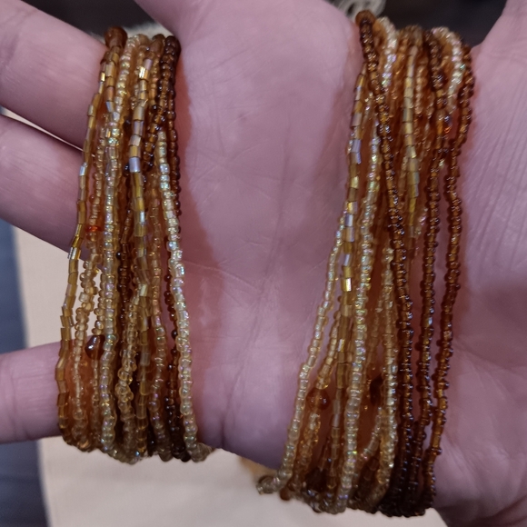 Multi Stranded Intricate Sead Beaded Necklace - Picture 7 of 7